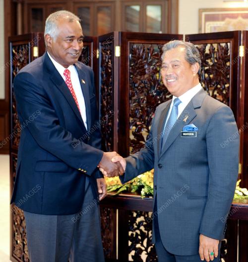 TAN SRI MUHYIDDIN YASSIN