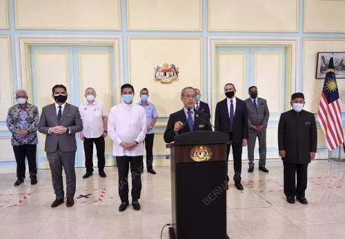 TAN SRI MUHYIDDIN YASSIN