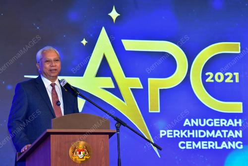 TAN SRI ANNUAR MUSA