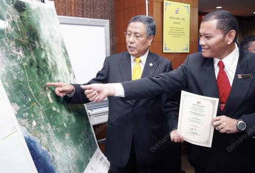 ABDUL AZIZ MOHD YUSOF