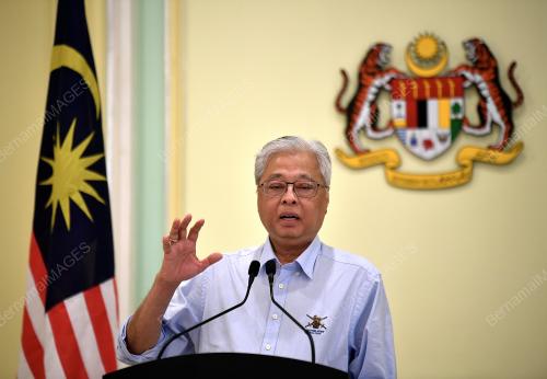 DATUK SERI ISMAIL SABRI YAAKOB