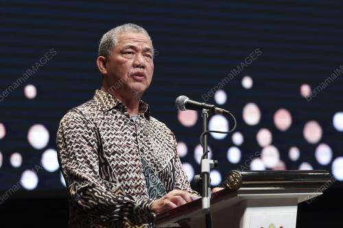 DATUK SERI FADILLAH YUSOF