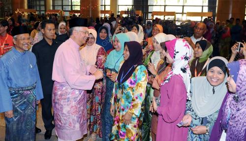 DATUK SERI NAJIB TUN RAZAK