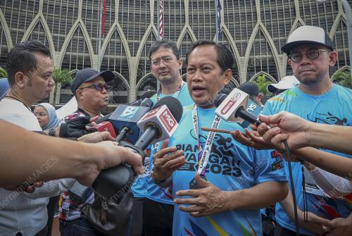 DATUK SERI AHMAD MASLAN
