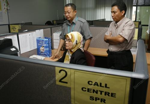KAMARUZZAMAN MOHD NOR
