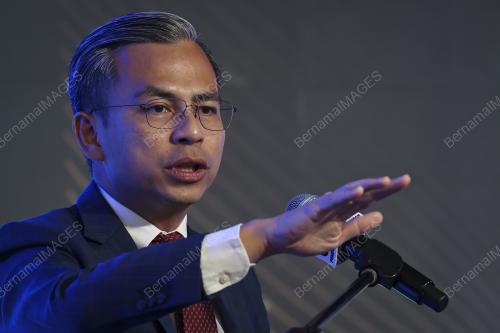 FAHMI FADZIL