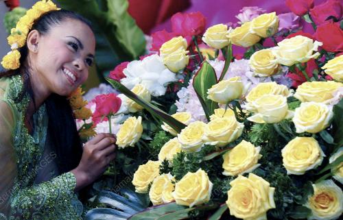 PRA PELANCARAN FLORIA 2011