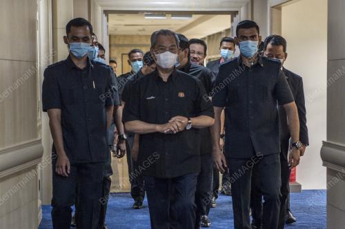 TAN SRI MUHYIDDIN YASSIN