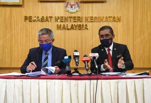 DATUK SERI DR ADHAM BABA