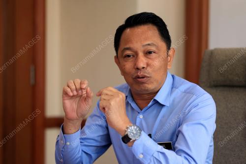 ZAINAL ABAS