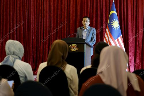 TUNKU NASRUL ABAIDAH