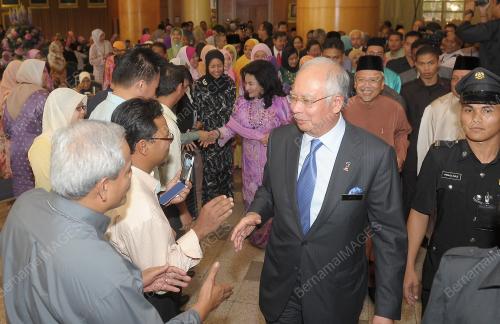 PTJ01_18092012_MOF_RAYA