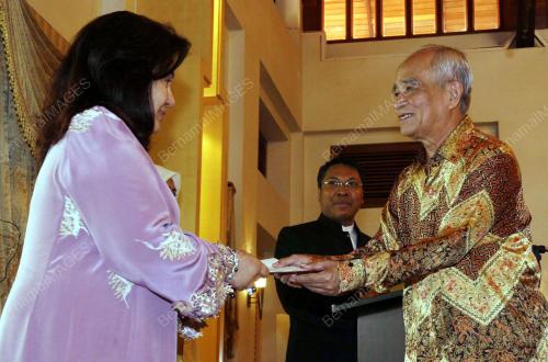 ROSMAH MANSOR