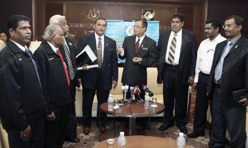 ISMAIL SABRI YAAKOB