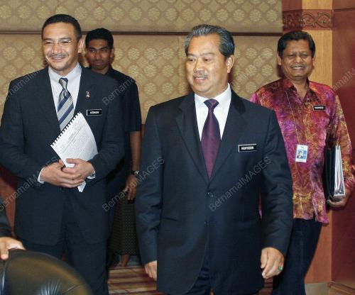 MUHYIDDIN YASSIN