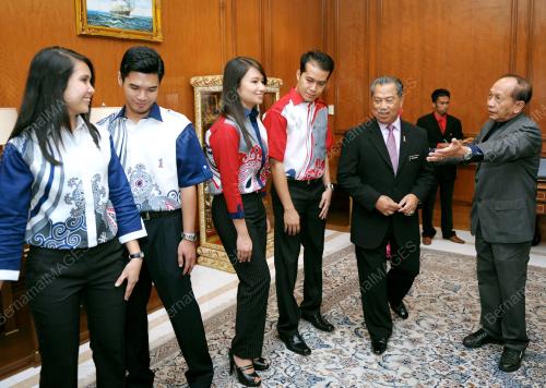 TAN SRI MUHYIDDIN MOHD YASSIN