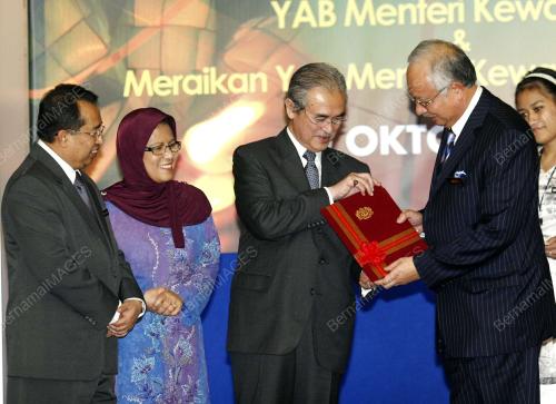 ABDULLAH AHMAD BADAWI