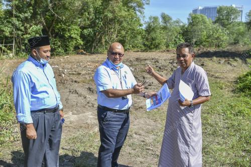 DATUK DR AMINUDDIN HASSIM