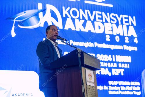 DATUK SERI DR ZAMBRY ABDUL KADIR