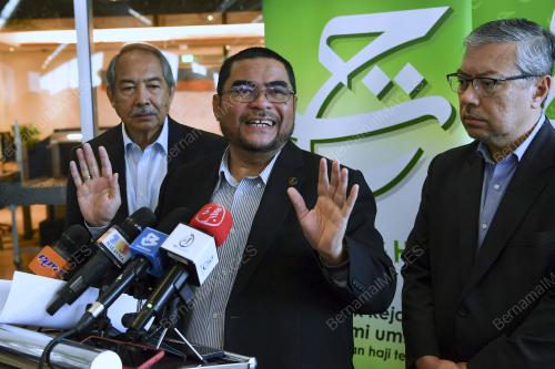 DATUK SERI DR MUJAHID YUSOF RAWA