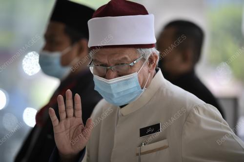 DATUK SERI DR ZULKIFLI MOHAMAD AL-BAKRI