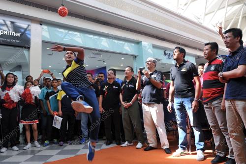 PTJ01_22062014_TAKRAW