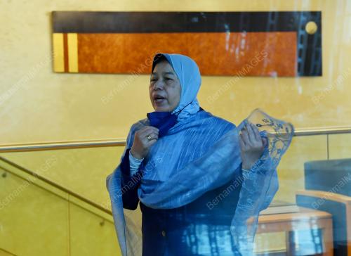 DATUK ZURAIDA KAMARUDDIN