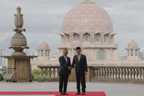 DATUK SERI ANWAR IBRAHIM