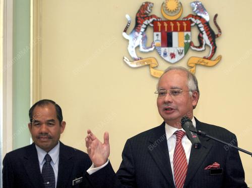 NAJIB TUN ABDUL RAZAK