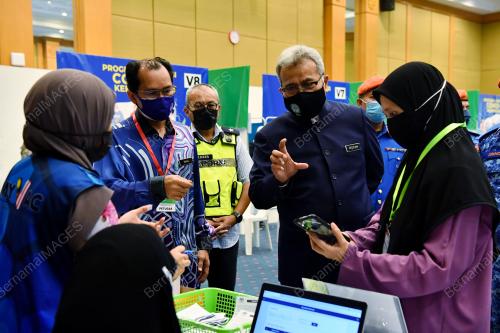 DATUK SERI MOHD REDZUAN YUSOF