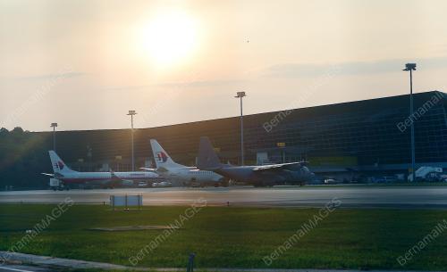 PTJ01_22082014_JENAZAH_MH17