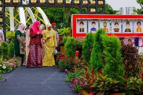 RAJA ZARITH SOFIAH