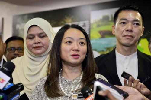 HANNAH YEOH