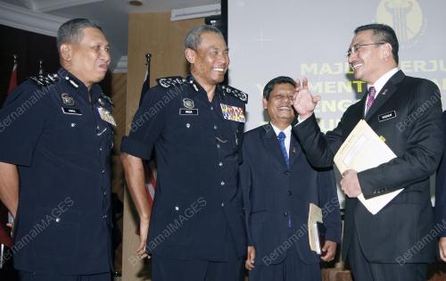 HISHAMUDDIN TUN HUSSEIN