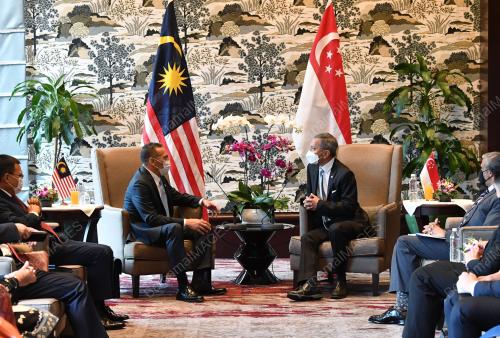 DATUK SERI HISHAMMUDDIN TUN HUSSEIN