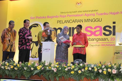 PTJ01_23042016_IMUNISASI