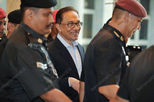 PTJ01_23052016_ANWAR