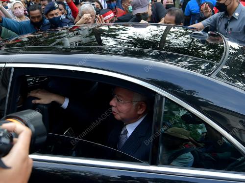DATUK SERI NAJIB TUN RAZAK