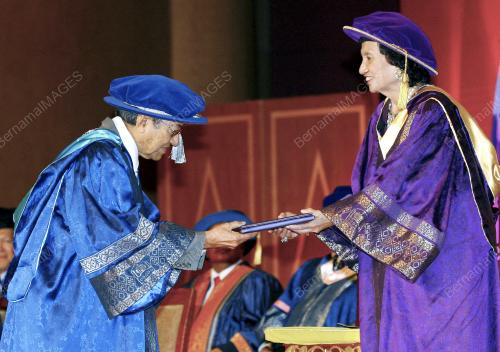 MAHATHIR MOHAMAD