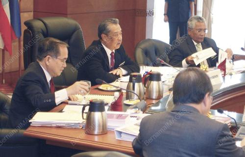 MUHYIDDIN YASSIN