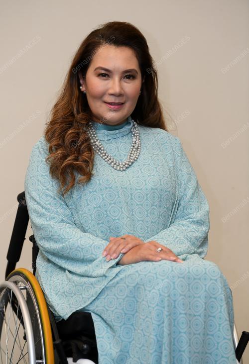 SENATOR RAS ADIBA RADZI