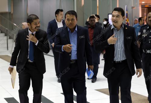 RAFIZI RAMLI
