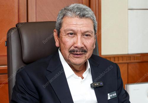 TAN SRI WAN AHMAD DAHLAN ABDUL AZIZ