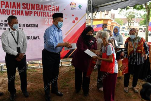DATUK SERI DR SHAHIDAN KASSIM