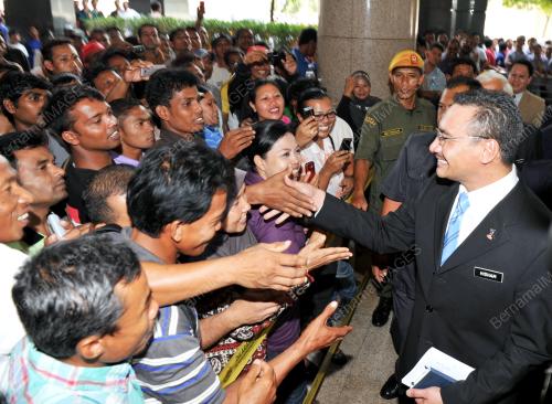 DATUK SERI HISHAMMUDDIN TUN HUSSEIN