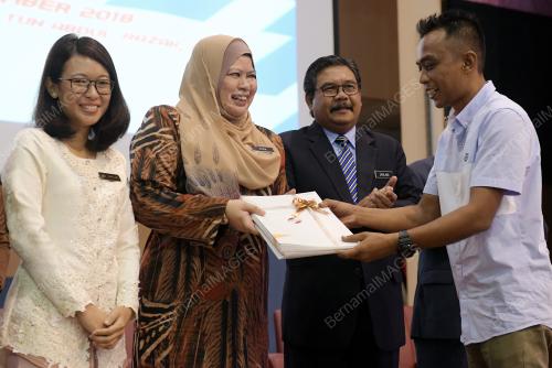 PTJ01_26112018_PERJUMPAAN_BN201811234506