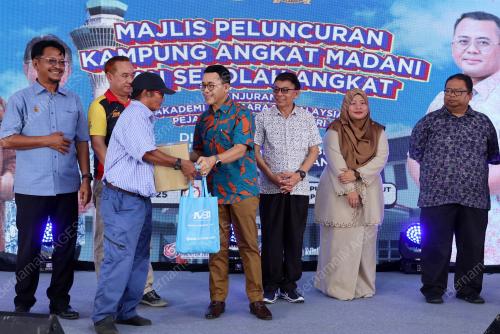 DATUK BORHAN AMAN SHAH