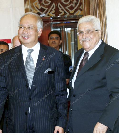 MOHD NAJIB TUN ABDUL RAZAK