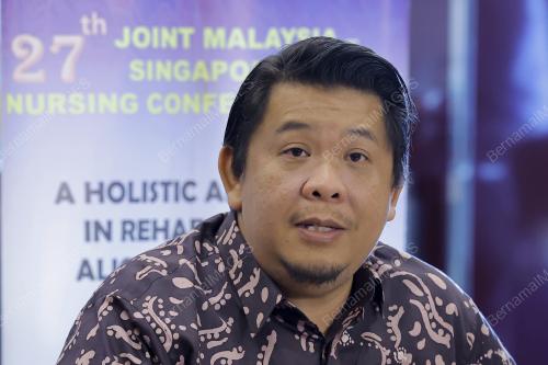 DATUK LUKANISMAN AWANG SAUNI