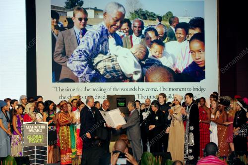 PTJ01_27082013_GLOBAL_PEACE